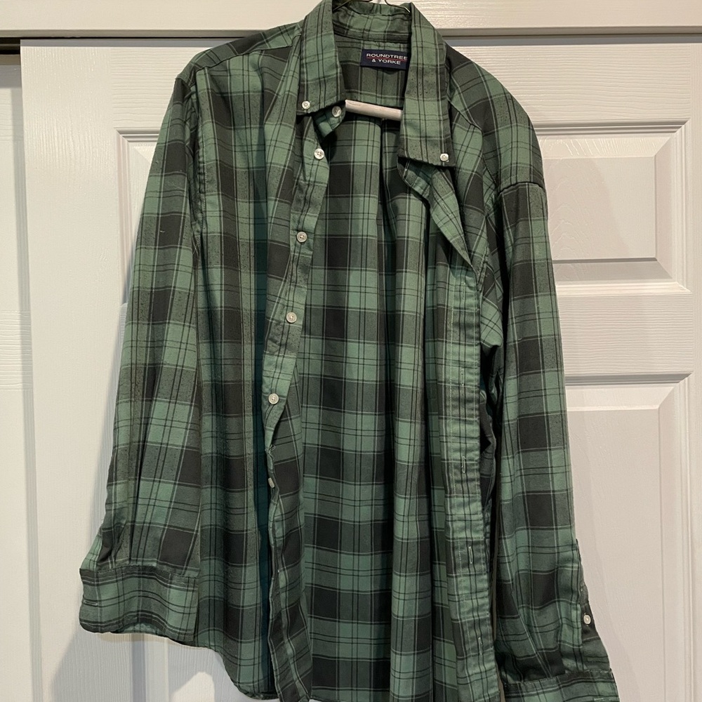 Roundtree and York, large. Never worn!